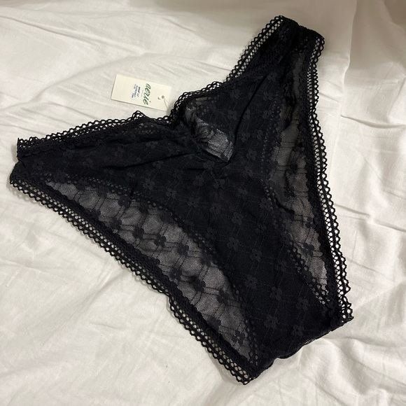 Aerie lace underwear - Picture 3 of 5